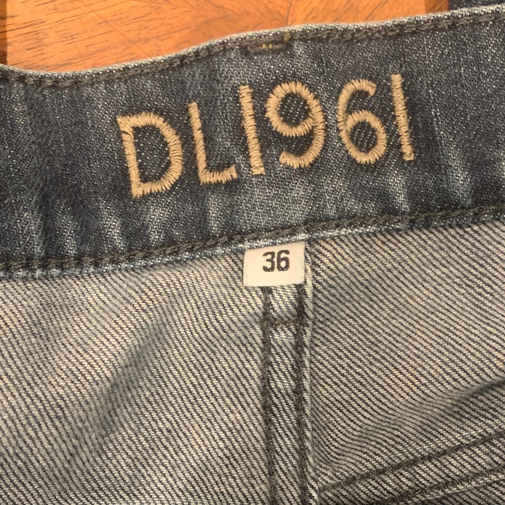 DL1961 Men's Indigo Straight Jeans - Picture 3 of 7